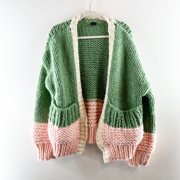 Saachi Anthropologie Hand Knit Chunky Cardigan Colorblock Sweater Green Pink O/S - Picture 5 of 7